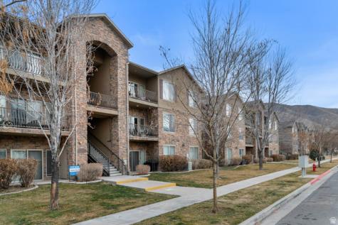 476 W 200 N Springville UT 84663