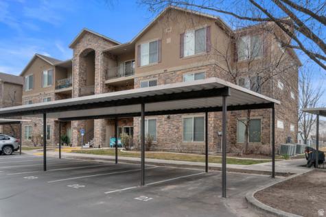 476 W 200 N Springville UT 84663
