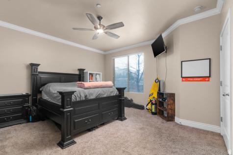 476 W 200 N Springville UT 84663