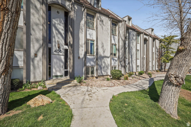 456 E Creekside Circle Murray UT 84107