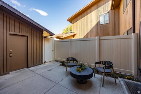 1706 E 6485 S Salt Lake City UT 84121