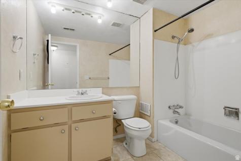 5328 S 570 E Murray UT 84107