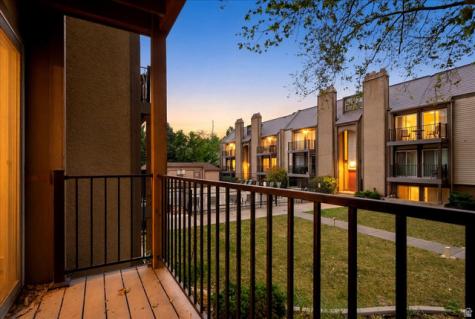 5328 S 570 E Murray UT 84107