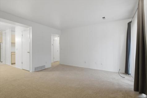 5328 S 570 E Murray UT 84107