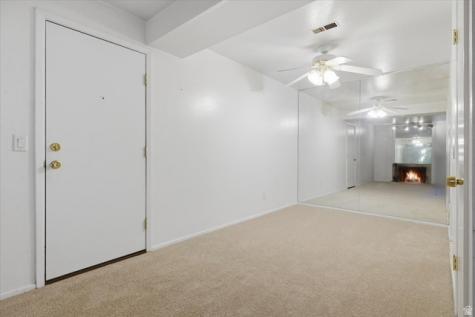 5328 S 570 E Murray UT 84107