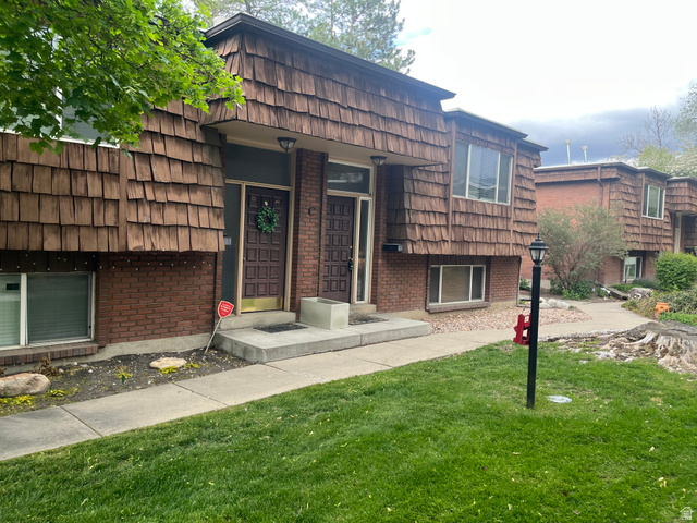 723 E 3710 S Millcreek UT 84106