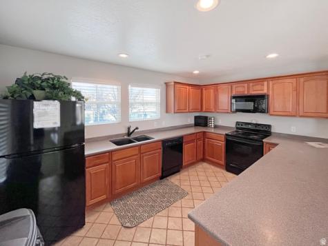 3876 W Vendee Avenue West Jordan UT 84084