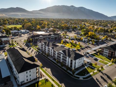 67 W 600 S Springville UT 84663