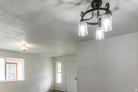 2839 S Vanburen Avenue E Ogden UT 84403