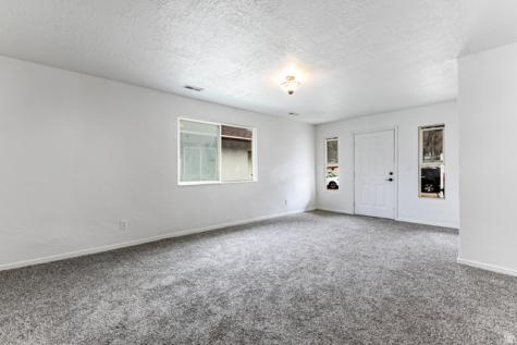 2839 S Vanburen Avenue E Ogden UT 84403