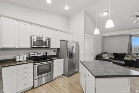 282 W 605 N Centerville UT 84014