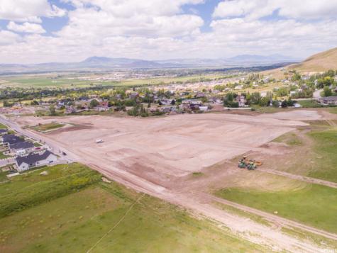 1124 E 200 N Hyde Park UT 84318