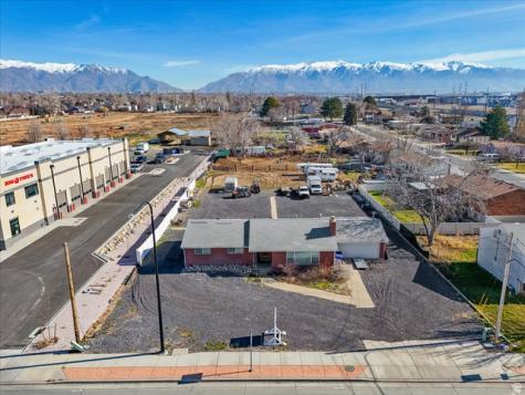 39 S 2000 W West Point UT 84015