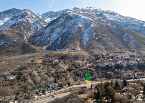7541 S Prospector Drive E Cottonwood Heights UT 84093