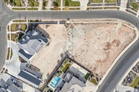 2482 E 3995 S St. George UT 84790