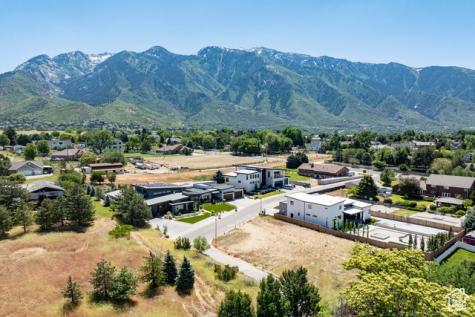 9942 S Altamont Drive E Sandy UT 84092