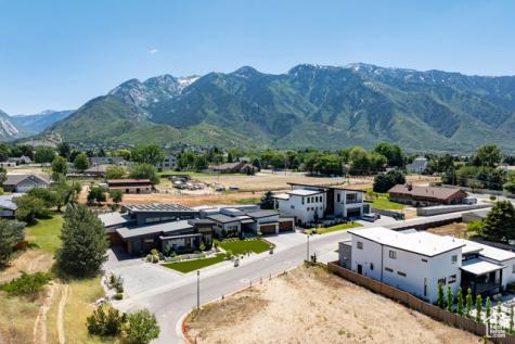9942 S Altamont Drive E Sandy UT 84092