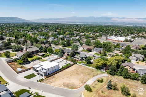 9942 S Altamont Drive E Sandy UT 84092