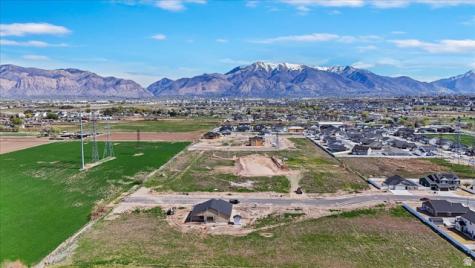 3159 S 3300 W West Haven UT 84401
