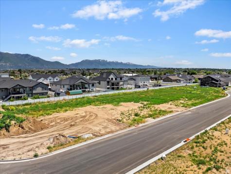 3159 S 3300 W West Haven UT 84401