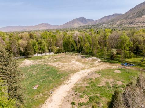 2323 E Walker Lane Holladay UT 84117