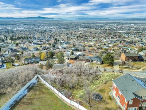 424 E Canyon Estates Drive S Bountiful UT 84010
