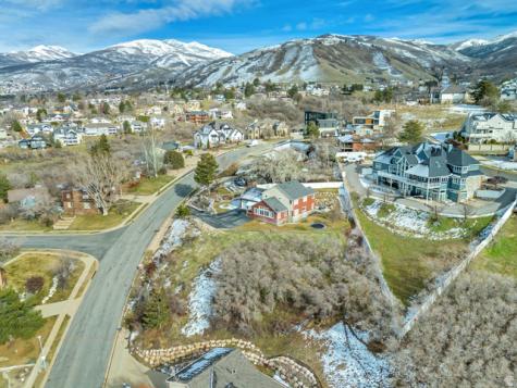 424 E Canyon Estates Drive S Bountiful UT 84010