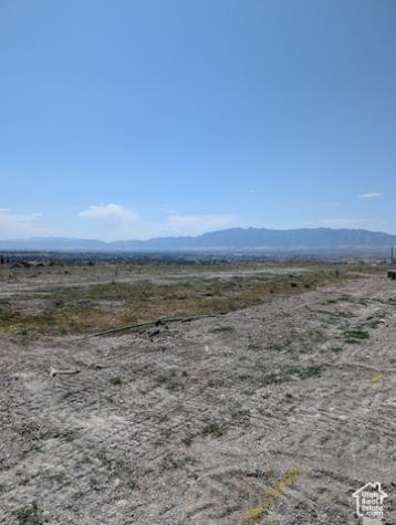 1110 E 100 S Hyde Park UT 84318
