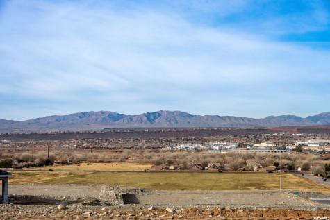 1029 E Tomahawk Drive Washington UT 84780
