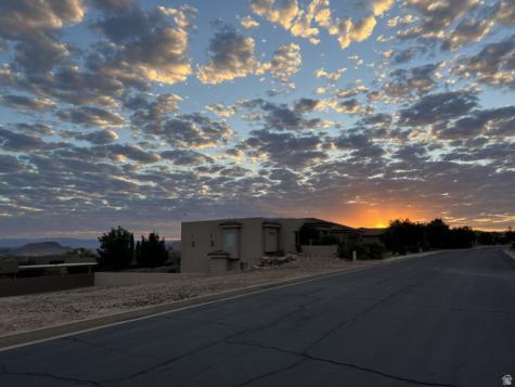 2003 E Opal Way St. George UT 84790