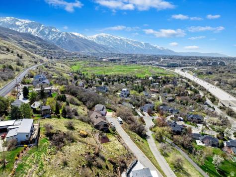 3088 E Silver Hawk Drive S Holladay UT 84121