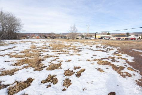 662 E 300 N Richfield UT 84701