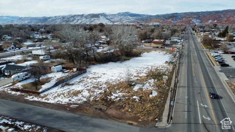 662 E 300 N Richfield UT 84701