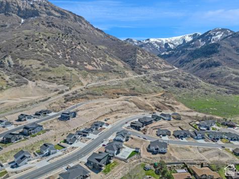 1472 E 3090 N North Ogden UT 84414