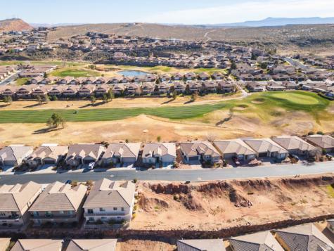 2261 S Tonaquint Drive St. George UT 84770