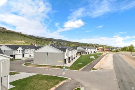 475 N Paradise Parkway Drive Garden City UT 84028