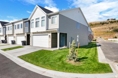 475 N Paradise Parkway Drive Garden City UT 84028