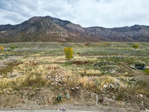 172 E 4100 N North Ogden UT 84414