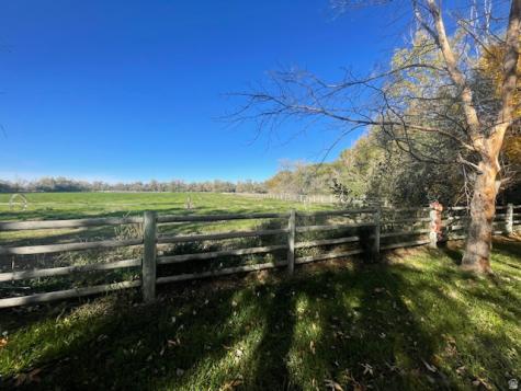 185 N Waterhole Way E Grantsville UT 84029