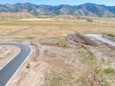 1128 E 50 N Hyde Park UT 84318