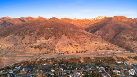 167 S Grandison E Fruit Heights UT 84037