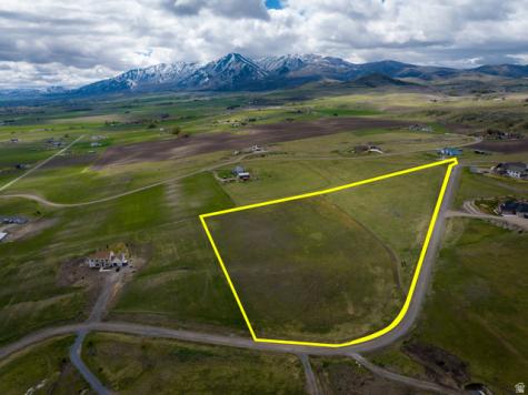 6950 W 2700 N Petersboro UT 84325