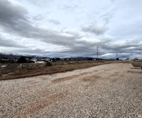 1913 S Badger Way New Harmony UT 84757