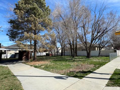 489 E 7800 S Sandy UT 84047