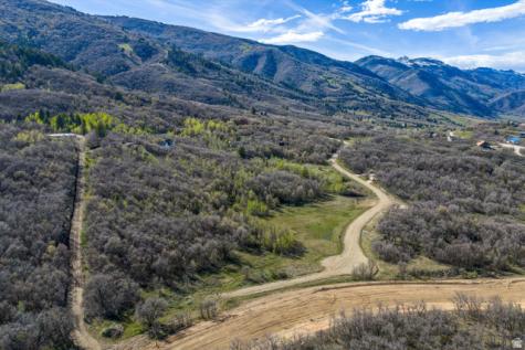 4173 E 2050 N Eden UT 84310