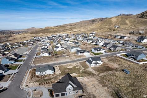 830 E 410 N Hyde Park UT 84318