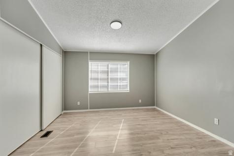 1109 W Barberry Drive Taylorsville UT 84123