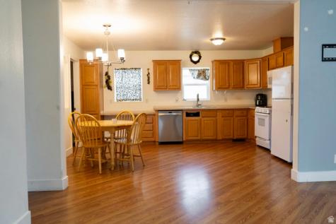 1094 S 450 W Provo UT 84601