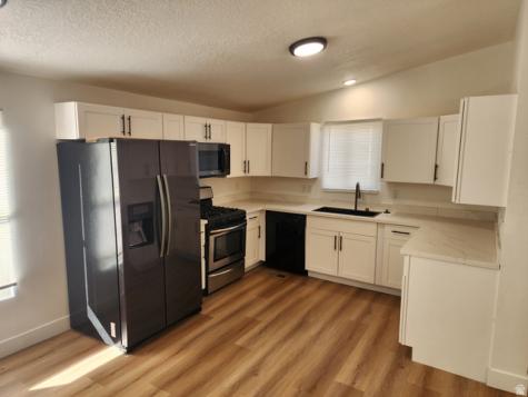 75 W 250 N Clearfield UT 84015