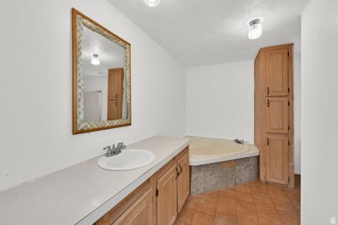 3750 Midland Dr., #151 Roy UT 84067